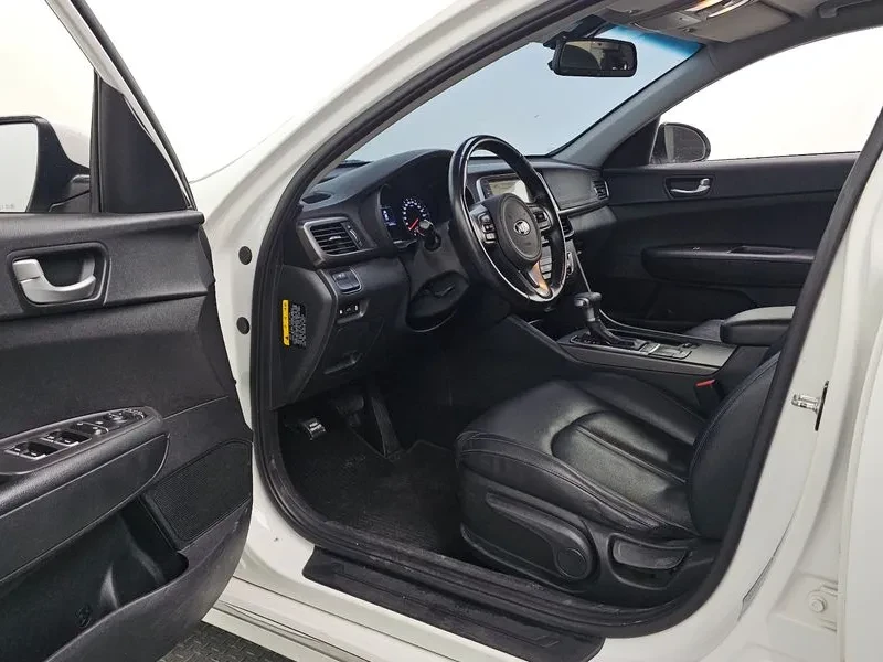 Kia K5 LPG - САМО 30% АВАНС, снимка 10 - Автомобили и джипове - 56322180