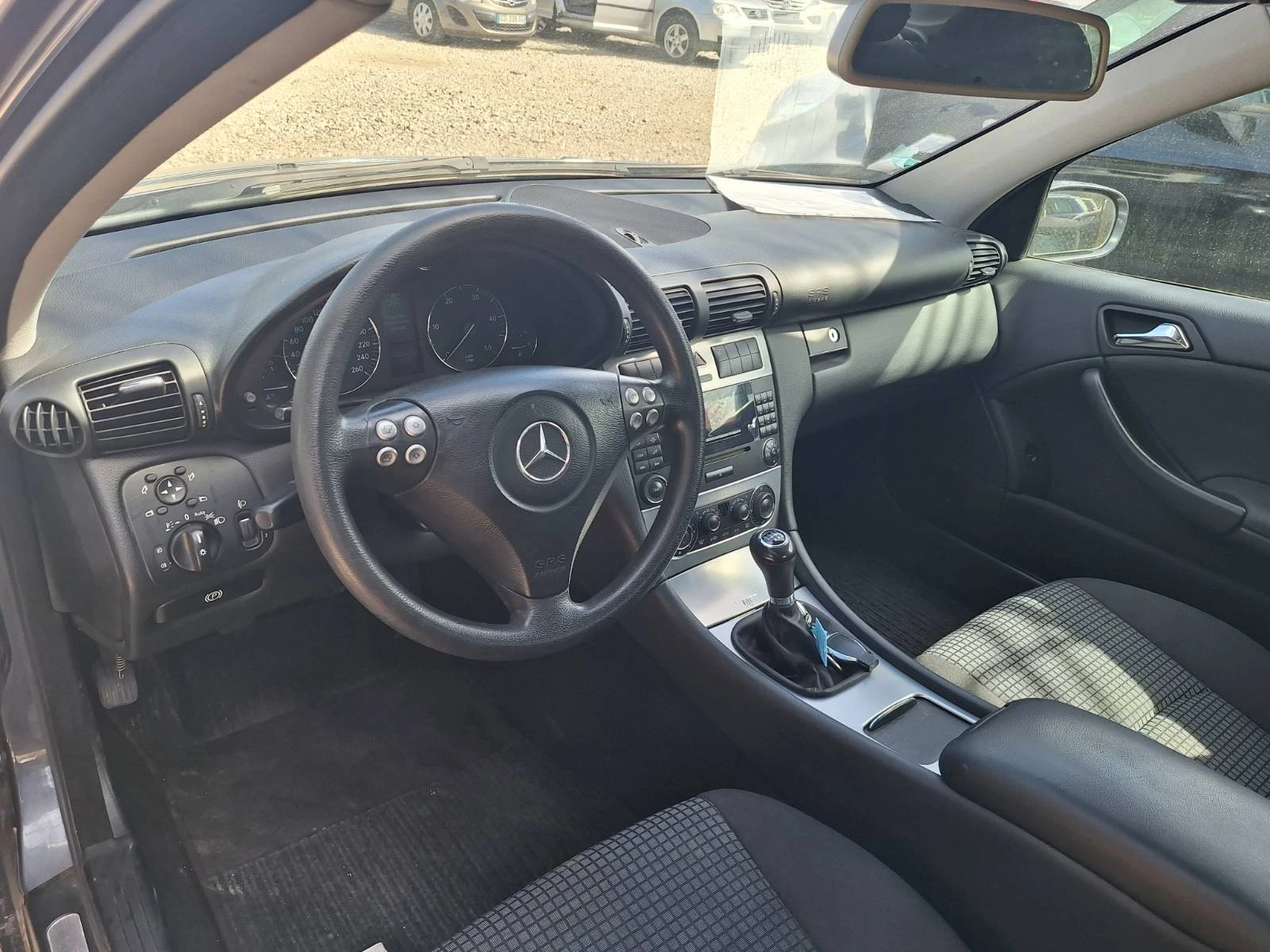 Mercedes-Benz C 200  - изображение 5