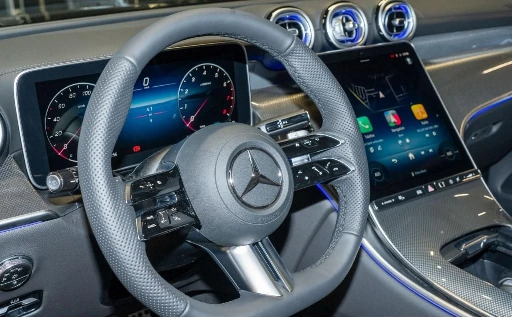 Mercedes-Benz GLC 200 AMG Line 4Matic - изображение 8