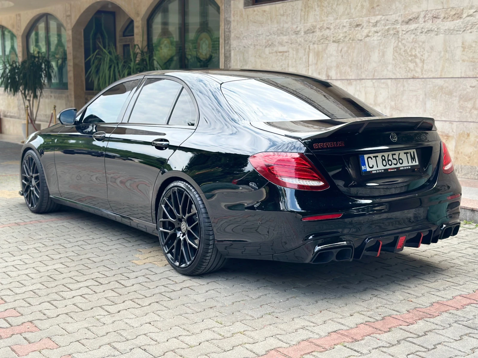 Mercedes-Benz E 220 BRABUS PACK / ACTIVE SOUND - изображение 2