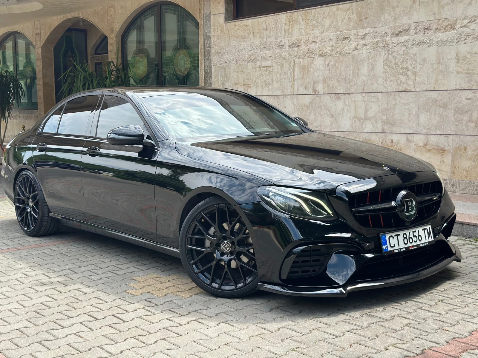 Mercedes-Benz E 220 BRABUS PACK / ACTIVE SOUND - изображение 3
