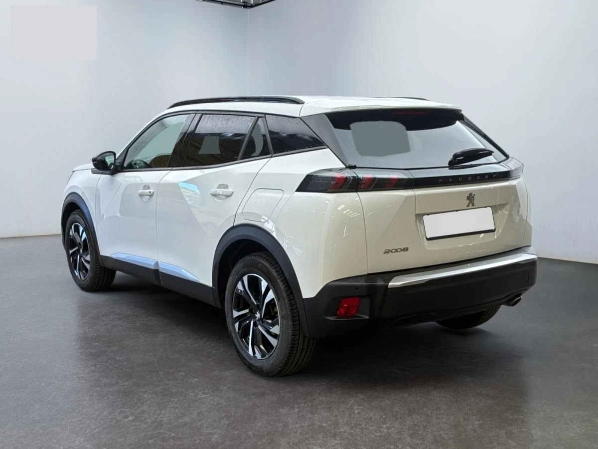 Peugeot 2008 1.5BLUE HDI ALLURE EAT8 131 - изображение 5