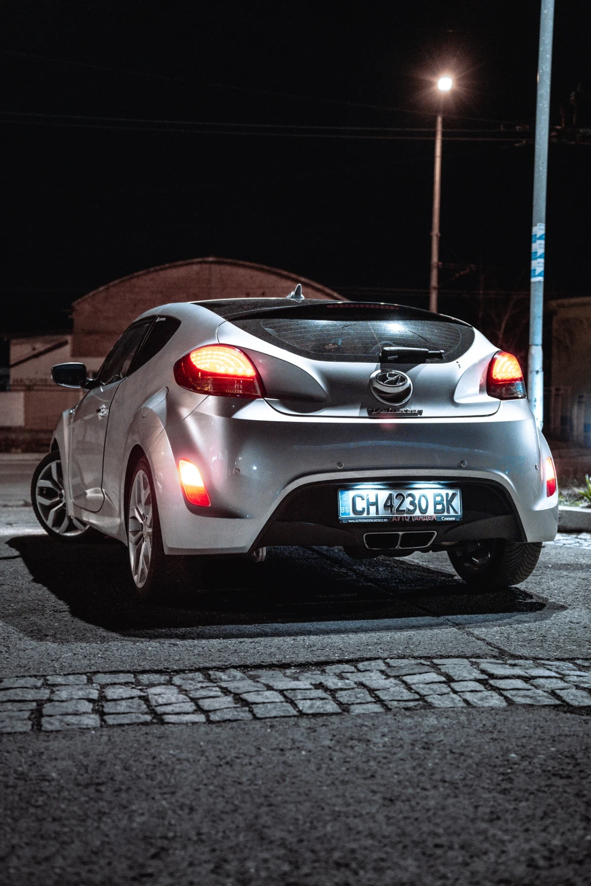 Hyundai Veloster   - изображение 6