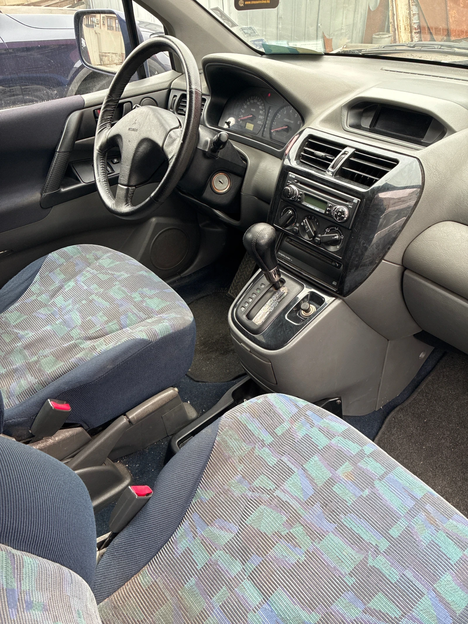 Mitsubishi Space runner  - изображение 6