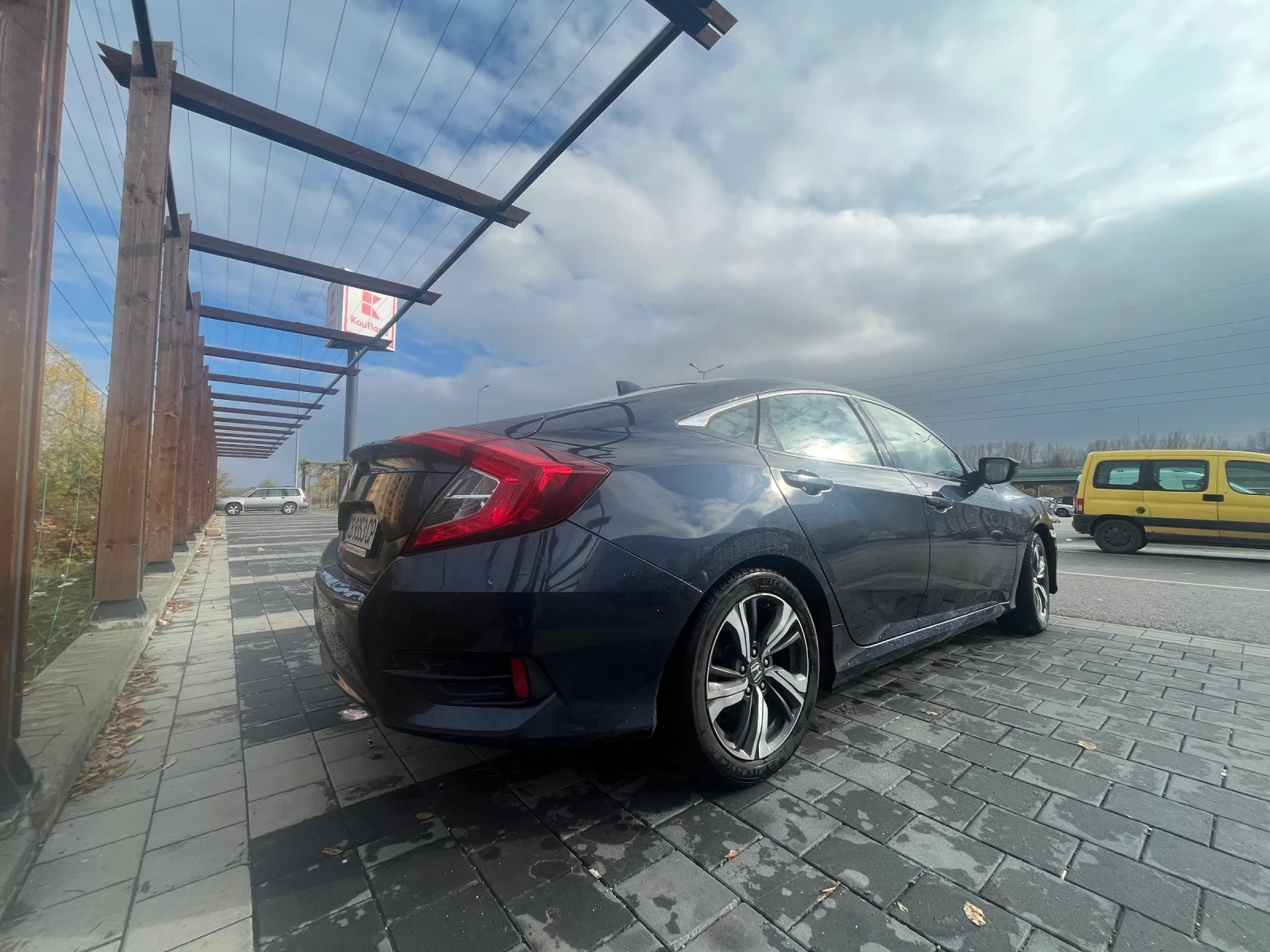 Honda Civic | Mobile.bg   3