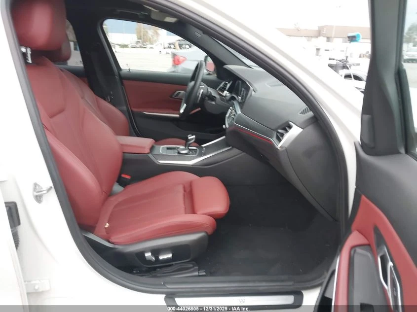 BMW 330 2.0L I-4 DI, DOHC, VVT, TURBO, 255HP Rear Wheel | Mobile.bg � ����������� 10