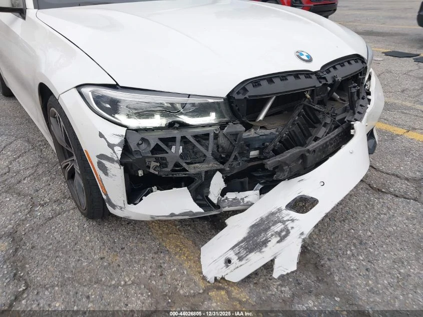 BMW 330 2.0L I-4 DI, DOHC, VVT, TURBO, 255HP Rear Wheel | Mobile.bg � ����������� 11