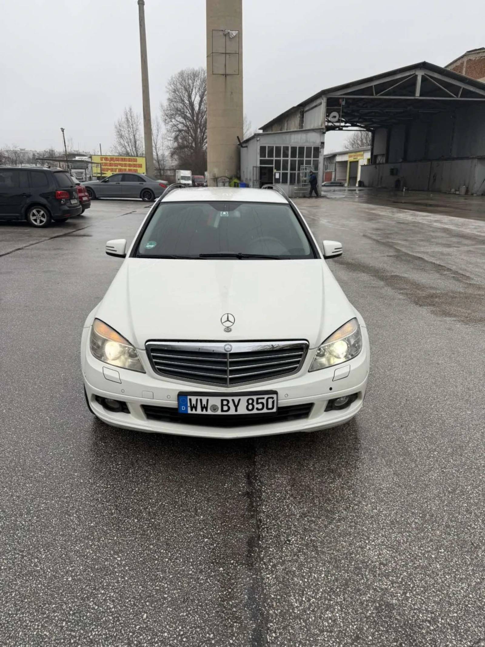 Mercedes-Benz C 220
