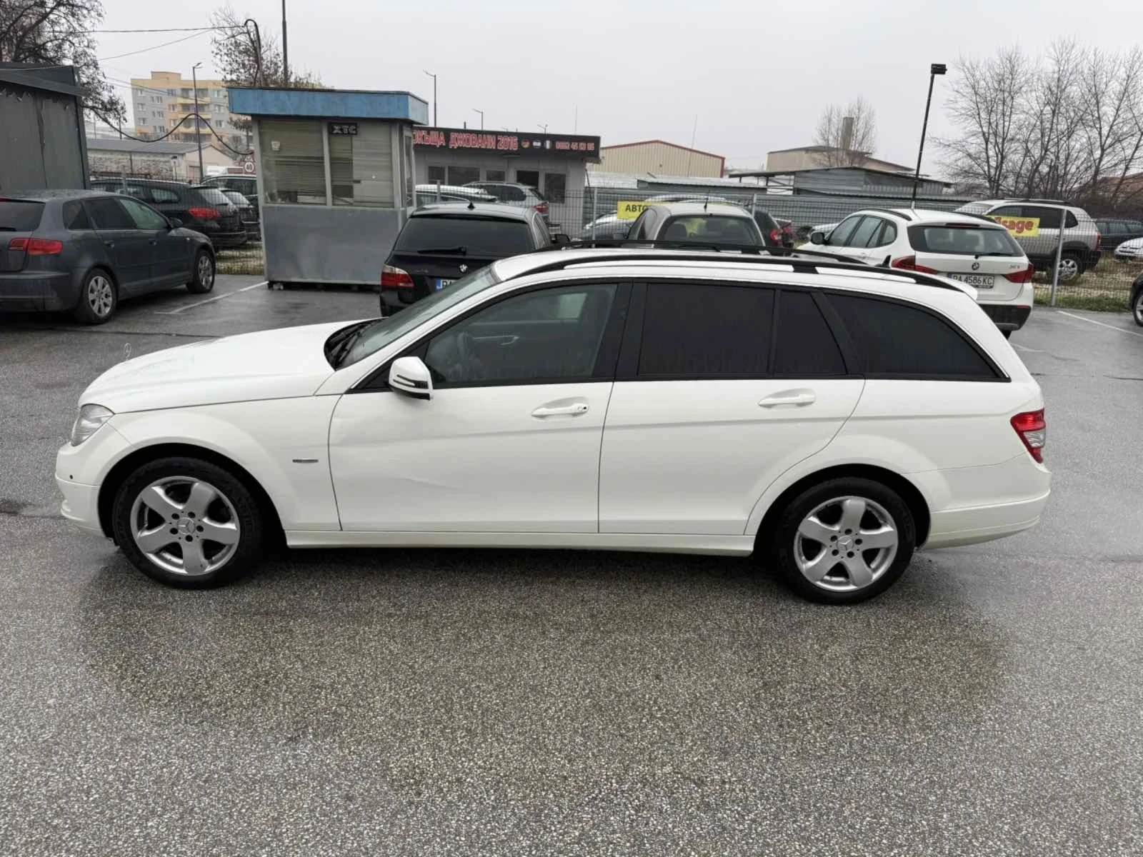 Mercedes-Benz C 220  - изображение 4