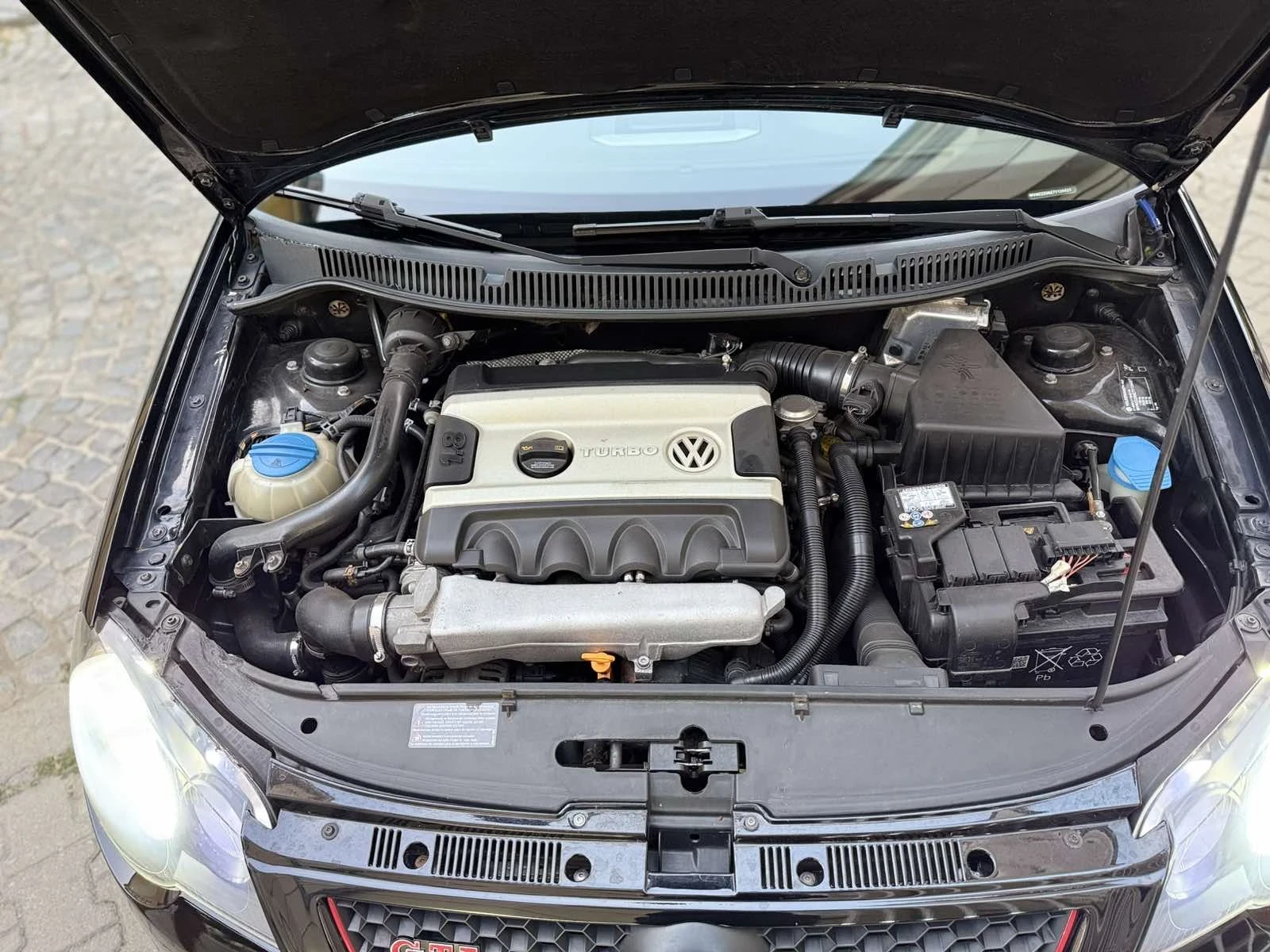 VW Polo Cup Edition , снимка 10 - Автомобили и джипове - 53829533