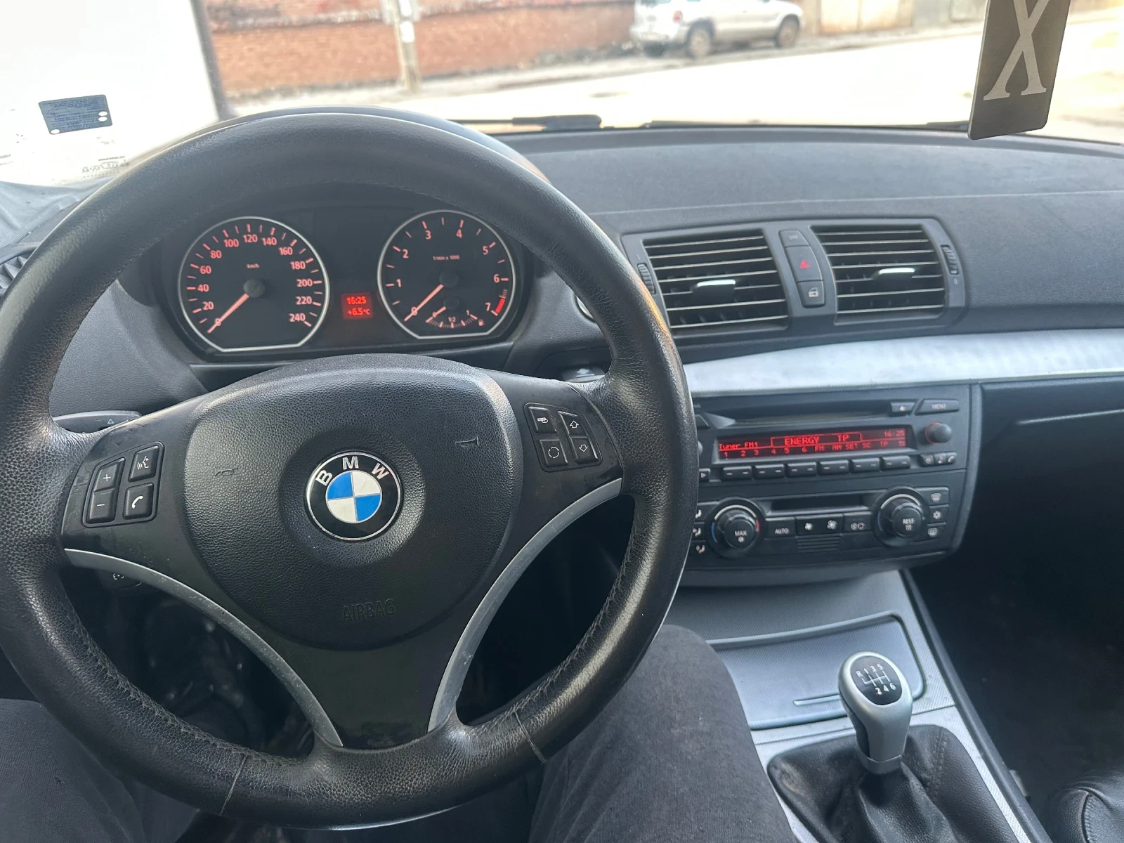 BMW 120 E87, снимка 4 - Автомобили и джипове - 54054672