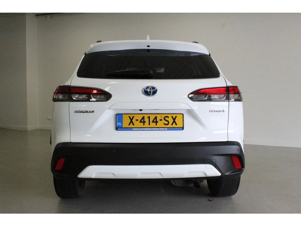 Toyota Corolla Cross Business - Hybrid, снимка 15 - Автомобили и джипове - 54251554