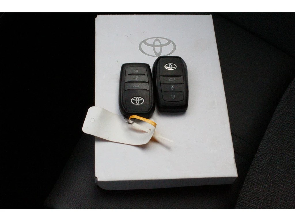 Toyota Corolla Cross Business - Hybrid, снимка 16 - Автомобили и джипове - 54251554