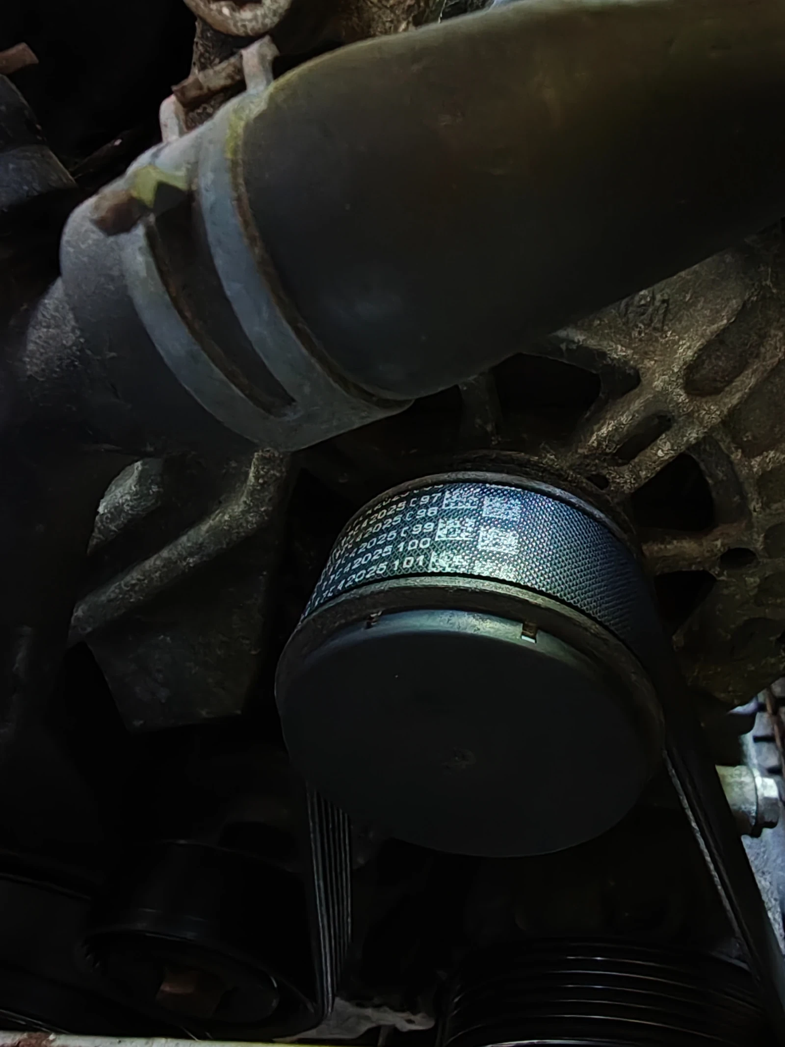 VW Passat 1, 6-105 к.с., снимка 14 - Автомобили и джипове - 54322052