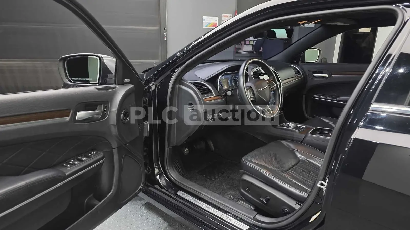 Chrysler 300c | Mobile.bg � ����������� 3