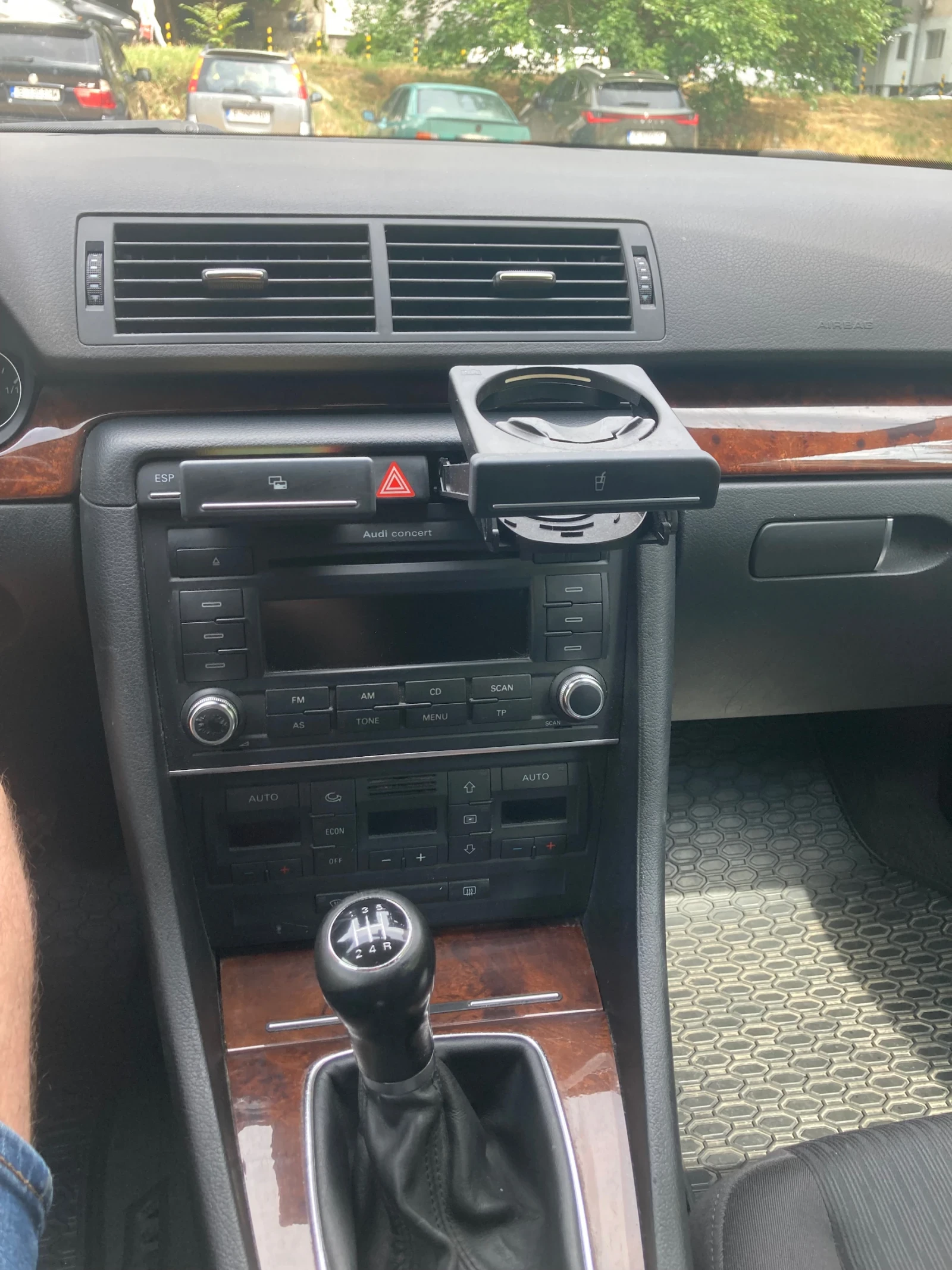 Audi A4 1.9 TDI, снимка 14 - Автомобили и джипове - 55282076