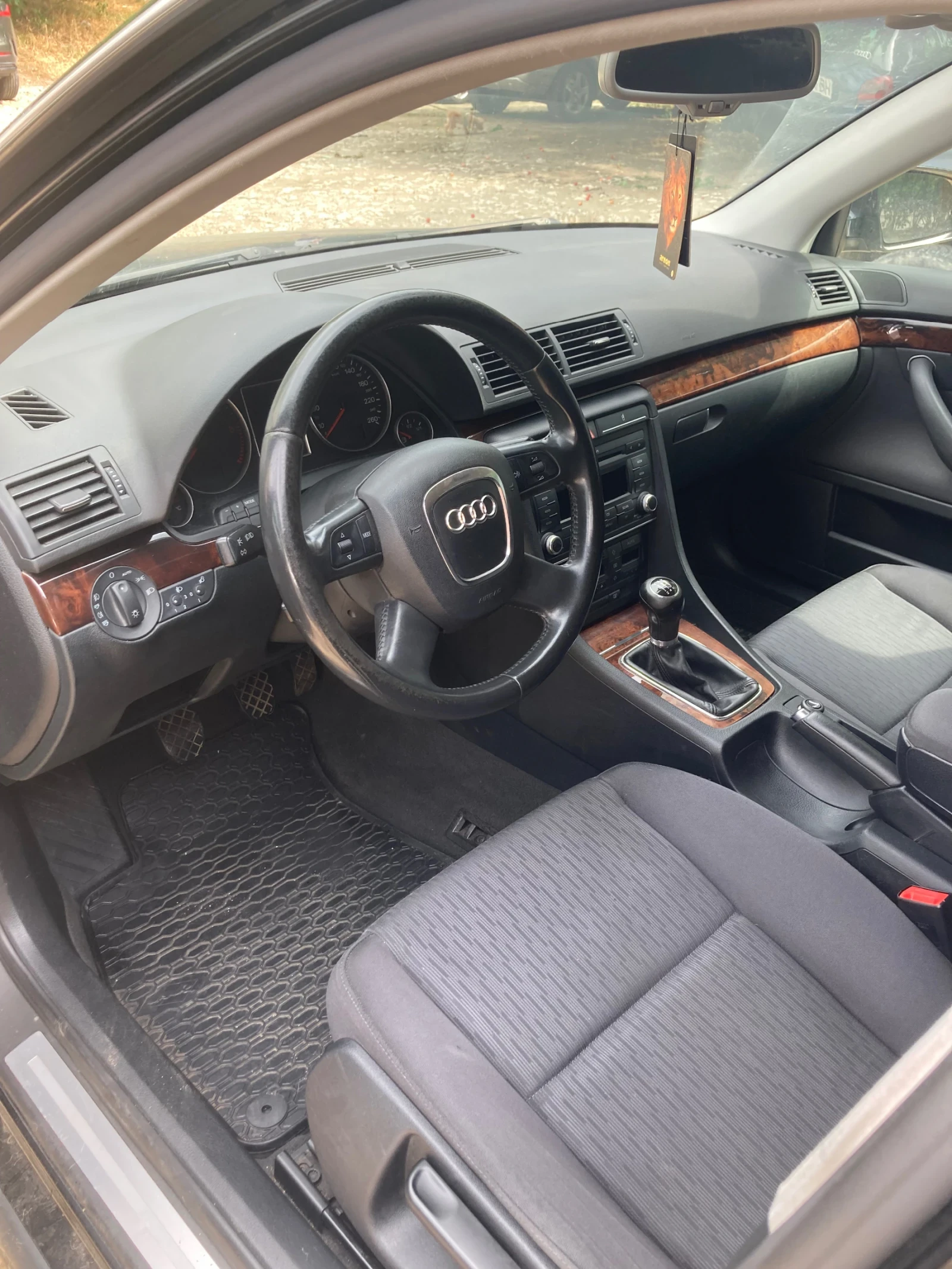 Audi A4 1.9 TDI, снимка 7 - Автомобили и джипове - 55282076