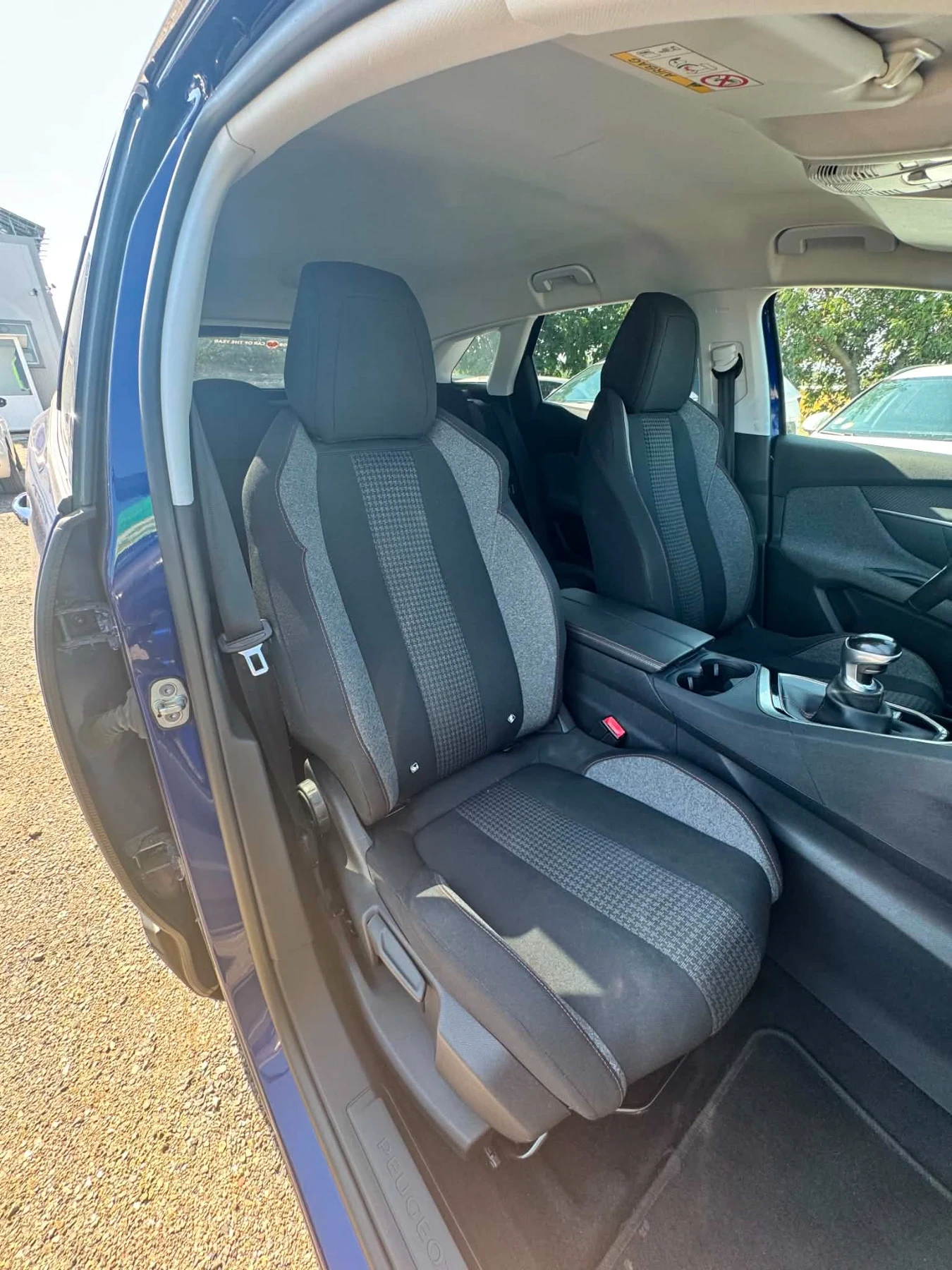 Peugeot 3008 1.2Turbo 130�.� | Mobile.bg � ����������� 6
