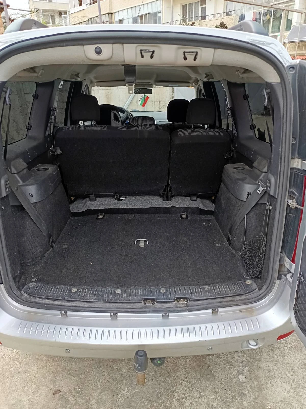 Dacia Logan, снимка 5 - Автомобили и джипове - 55426291