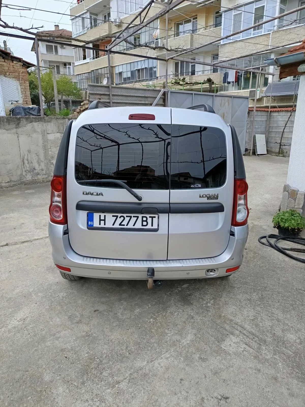 Dacia Logan, снимка 2 - Автомобили и джипове - 55426291