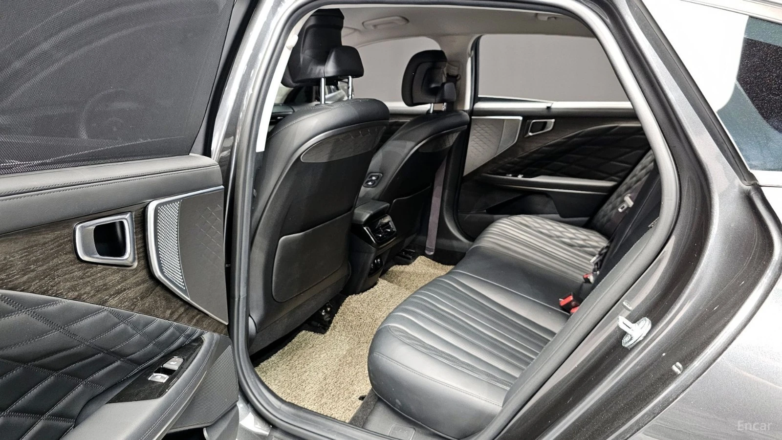Kia K8 2.5* SIGNATURE* ПОДГРЕВ* ОБДУХВАНЕ* 360* HEAD-UP* , снимка 10 - Автомобили и джипове - 55465759