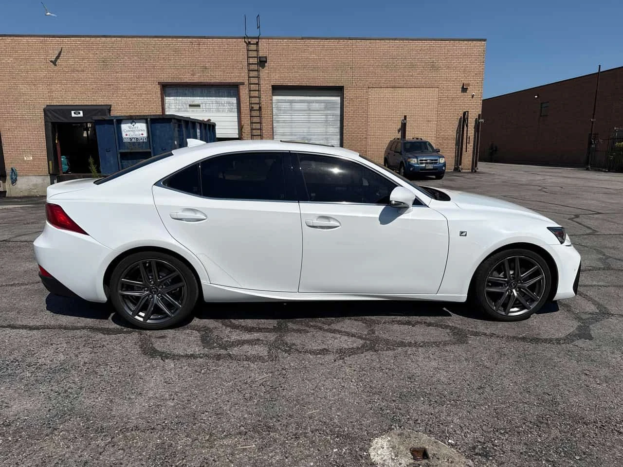 Lexus IS 300 F-SPORT* DISTRONIC* ОБДУХВАНЕ* , снимка 3 - Автомобили и джипове - 55573681