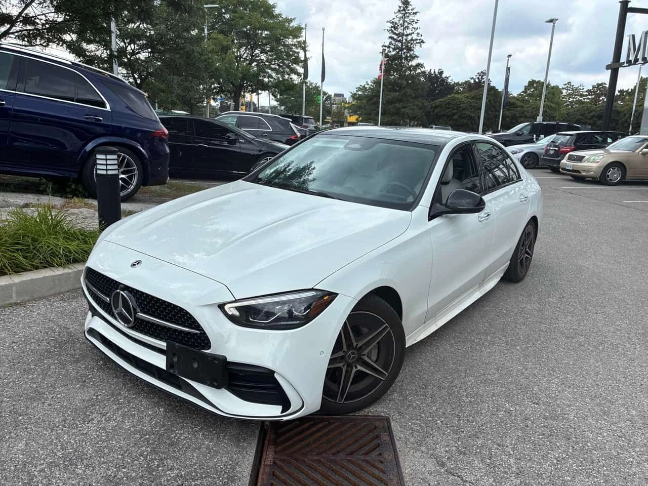 Mercedes-Benz C 300 * CARFAX * ЦЕНА ДО БГ