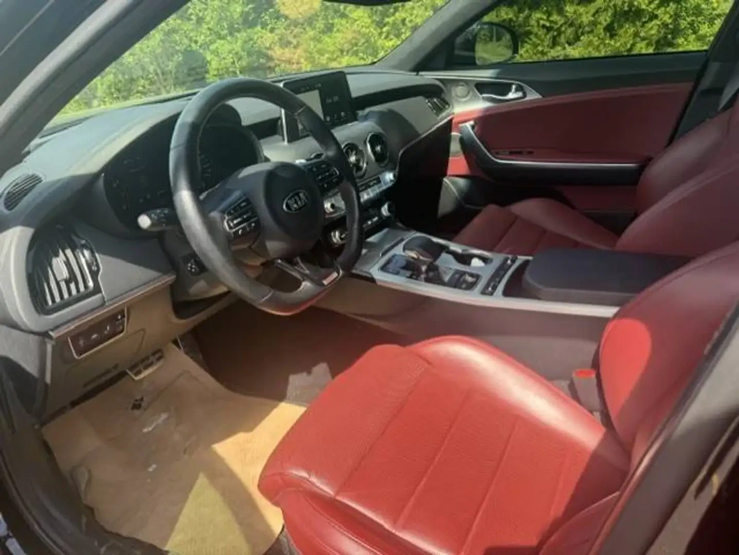 Kia Stinger GT* Обдухване* Headup* 2ключа* 2ри компл гуми, снимка 6 - Автомобили и джипове - 55615625