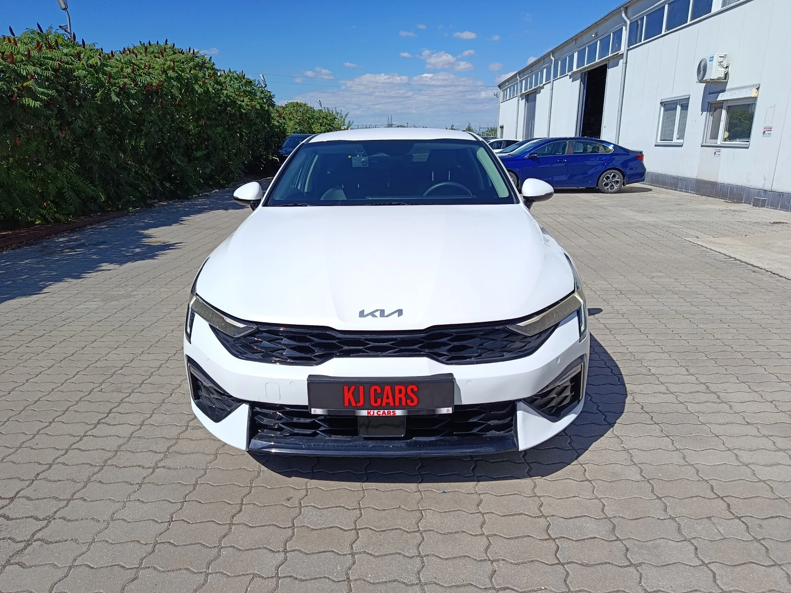 Kia K5 2.0 MPI, снимка 2 - Автомобили и джипове - 55789669