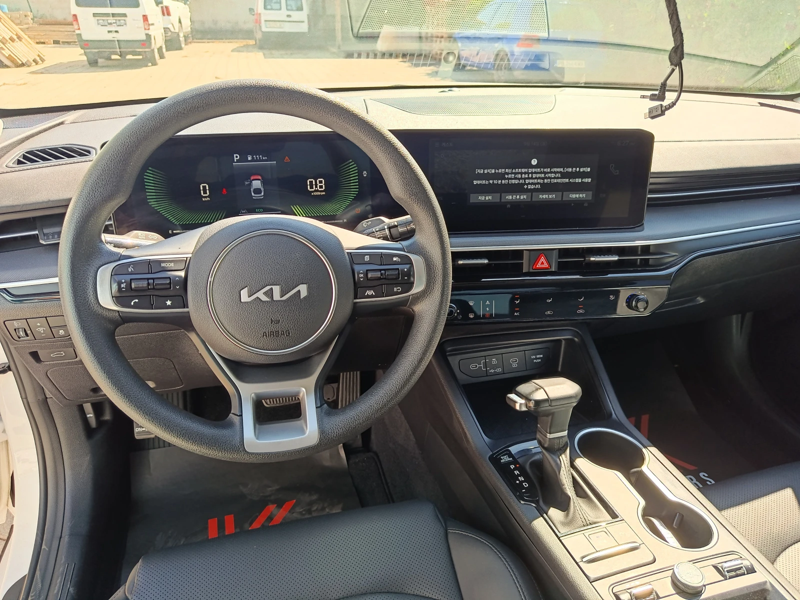 Kia K5 2.0 MPI, снимка 12 - Автомобили и джипове - 55789669