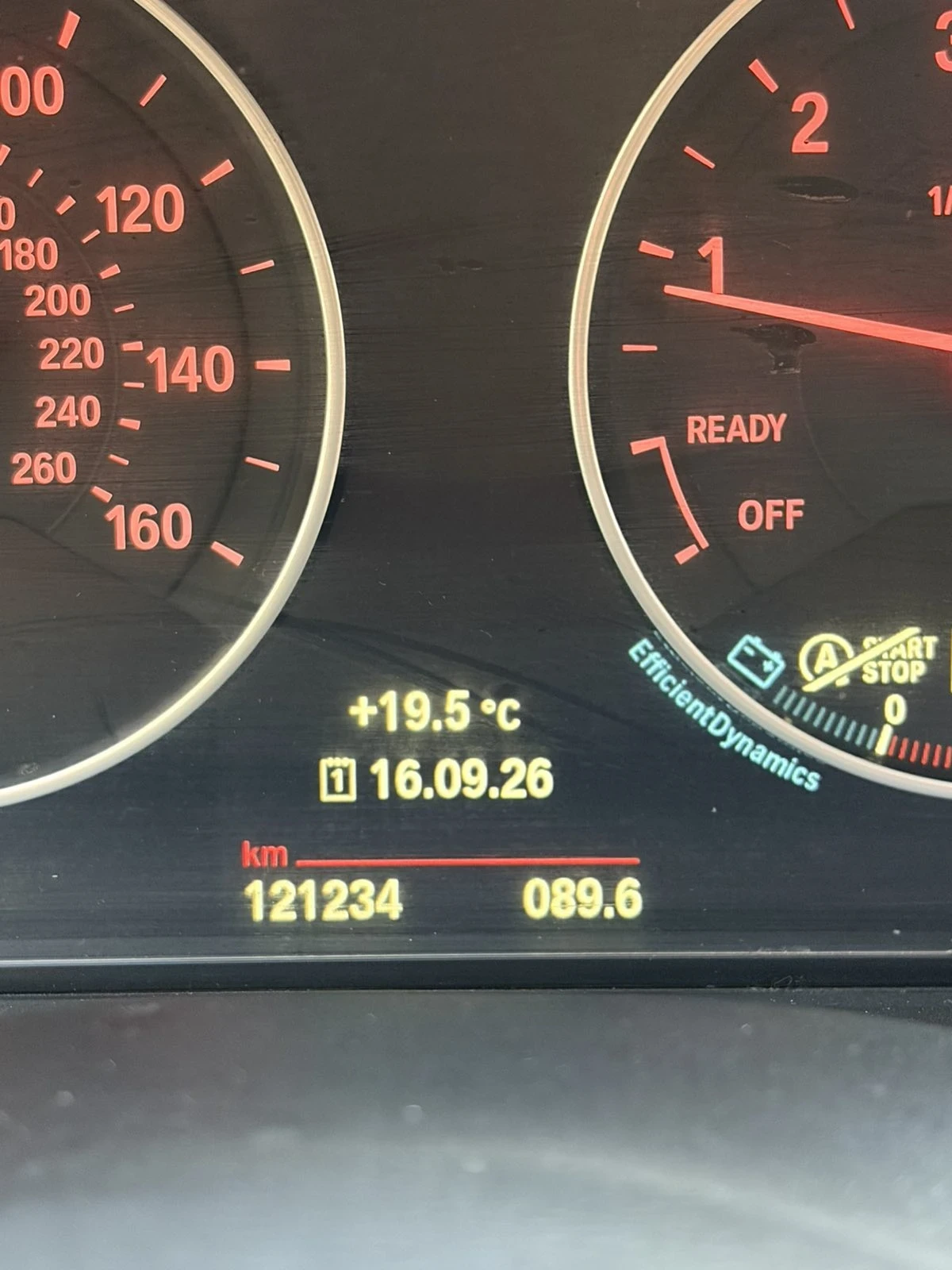 BMW 320 328Xi ПЕРФЕКТНО СЪСТОЯНИЕ!CARFAX!, снимка 10 - Автомобили и джипове - 56133393