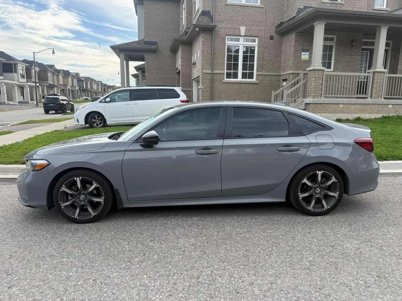 Honda Civic * Sport Touring eCVT * АВТОКРЕДИТ * , снимка 2 - Автомобили и джипове - 56164412