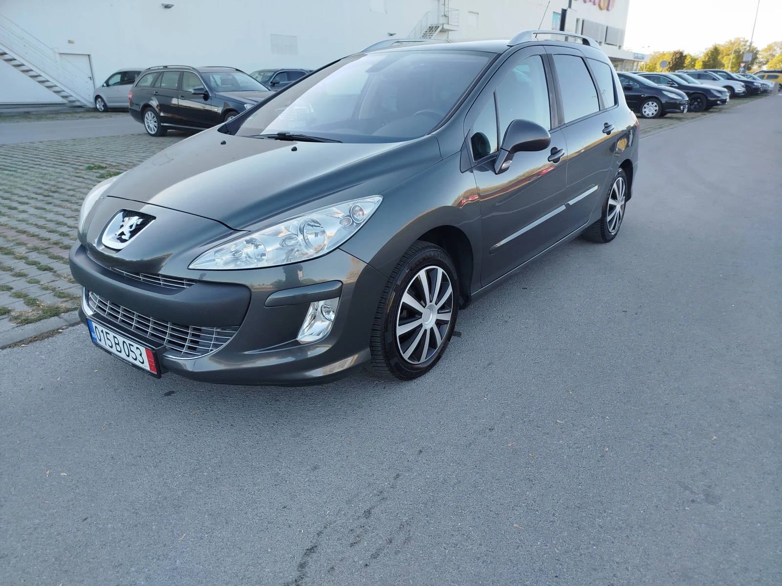 Peugeot 308 2.0HDI-140кс.6+ 1места, снимка 2 - Автомобили и джипове - 56340462