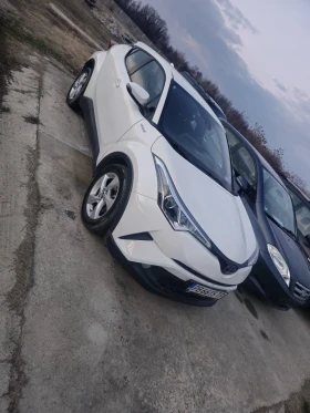 Toyota C-HR 1, 8 hybrid | Mobile.bg    2