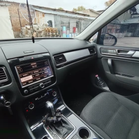 VW Touareg 3.0TDI 8с.к. ZF на пружини - 15500 лв. / 7925.02 € - 84971615 7