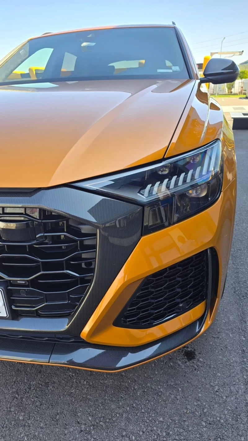 Audi RSQ8 CARBON PACK#CERAMIC#SOFTCL#DISTR#B&O#AKRAPOVIC, снимка 3 - Автомобили и джипове - 52217316