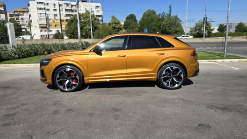 Audi RSQ8 CARBON PACK#CERAMIC#SOFTCL#DISTR#B&O#AKRAPOVIC, снимка 4 - Автомобили и джипове - 52217316