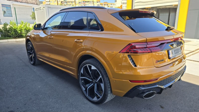 Audi RSQ8 CARBON PACK#CERAMIC#SOFTCL#DISTR#B&O#AKRAPOVIC, снимка 2 - Автомобили и джипове - 52217316