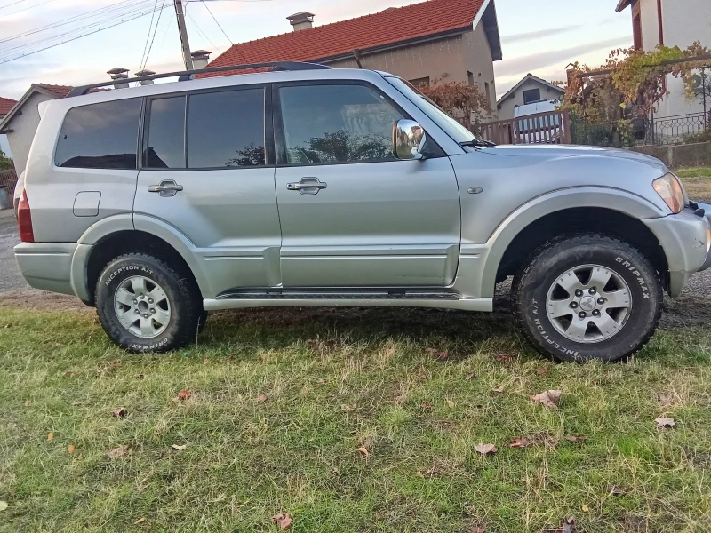 Mitsubishi Pajero 3.5ГАЗ/Кожа/4х4+ БЛОКАЖИ/ОТЛИЧЕН, снимка 10 - Автомобили и джипове - 52118442