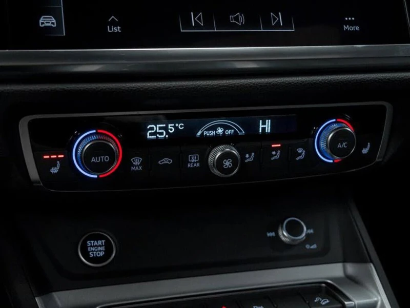 Audi Q3 Premium S Line* 45TFSI* АвтоКредит* (ЦЕНА ДО БГ), снимка 15 - Автомобили и джипове - 52562351