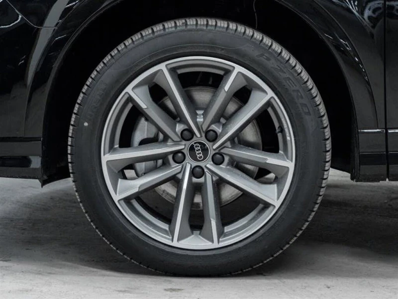 Audi Q3 Premium S Line* 45TFSI* АвтоКредит* (ЦЕНА ДО БГ), снимка 4 - Автомобили и джипове - 52562351
