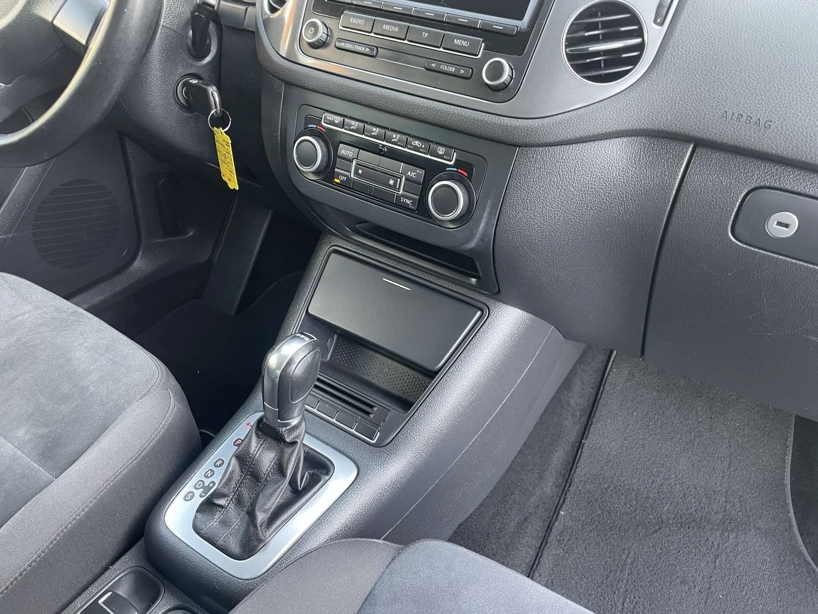 VW Tiguan 2.0 tdi  auto 4motion | Mobile.bg � ����������� 14