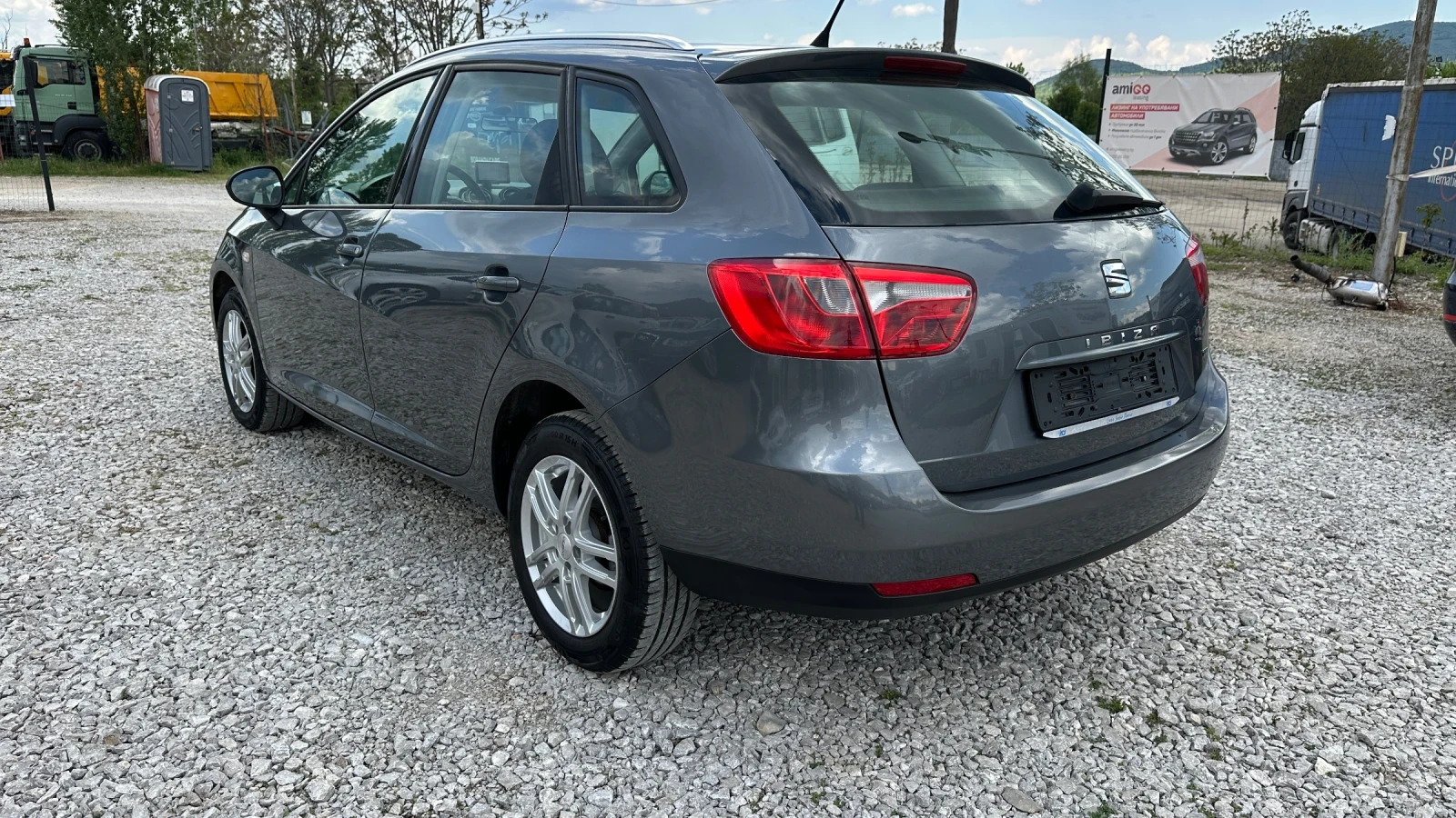 Seat Ibiza 1.6tdi-105 kc евро 5 навигация 154000 км - изображение 5