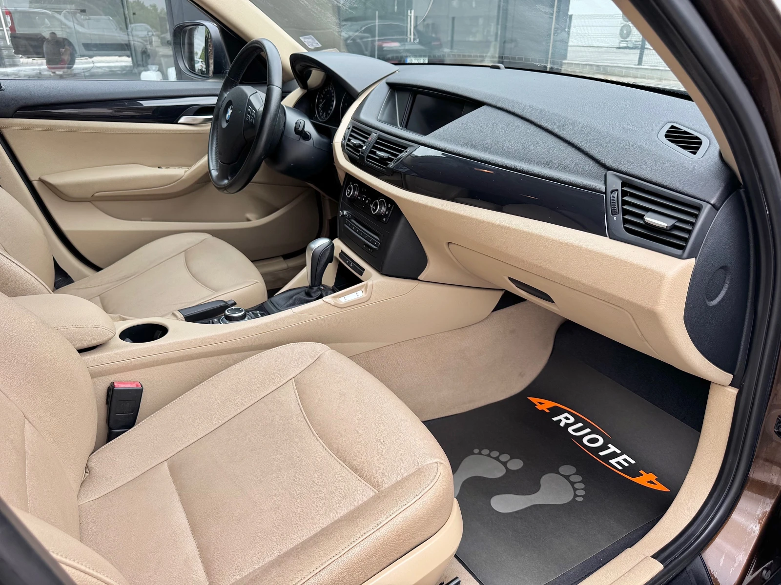 BMW X1 2.0d Xdrive  - изображение 10