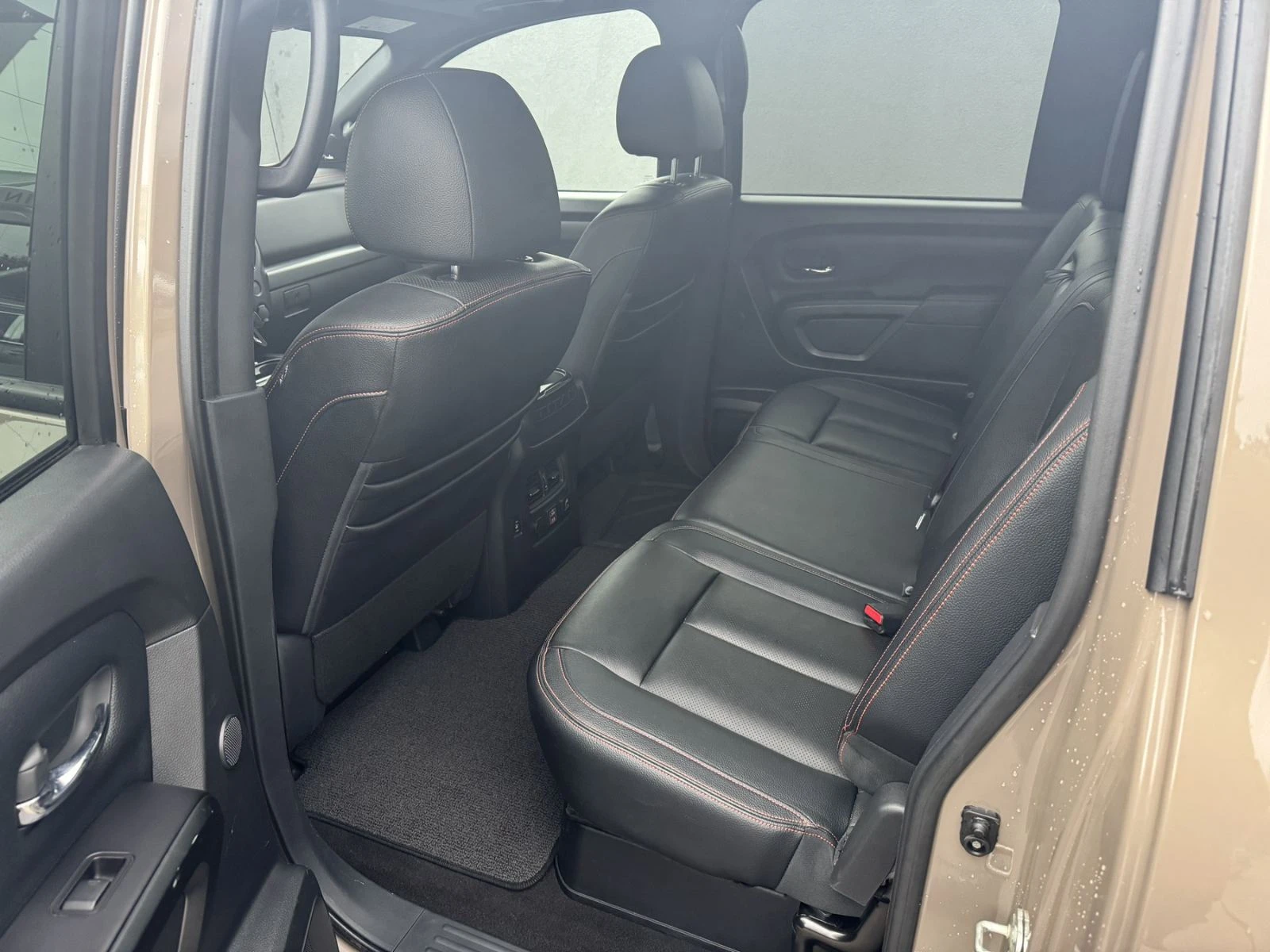 Nissan Titan crew cab PRO-4X 5.6L V8 | Mobile.bg � ����������� 16