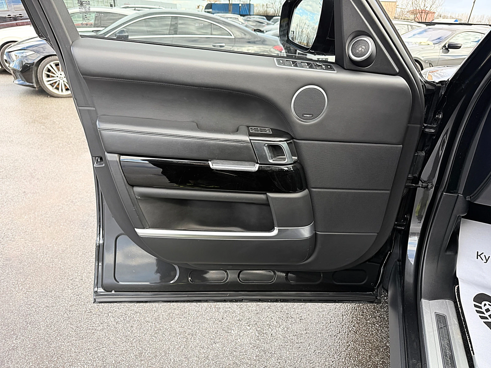 Land Rover Range rover VOGUE-Autobiography-4x4-PANORAMA-LED-BIXENON-KAMER - изображение 8