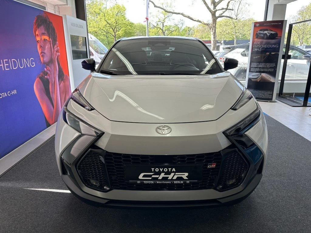 Toyota C-HR 2026| GR Sport| JBL| Plug-in Hybrid  | Mobile.bg � ����������� 2