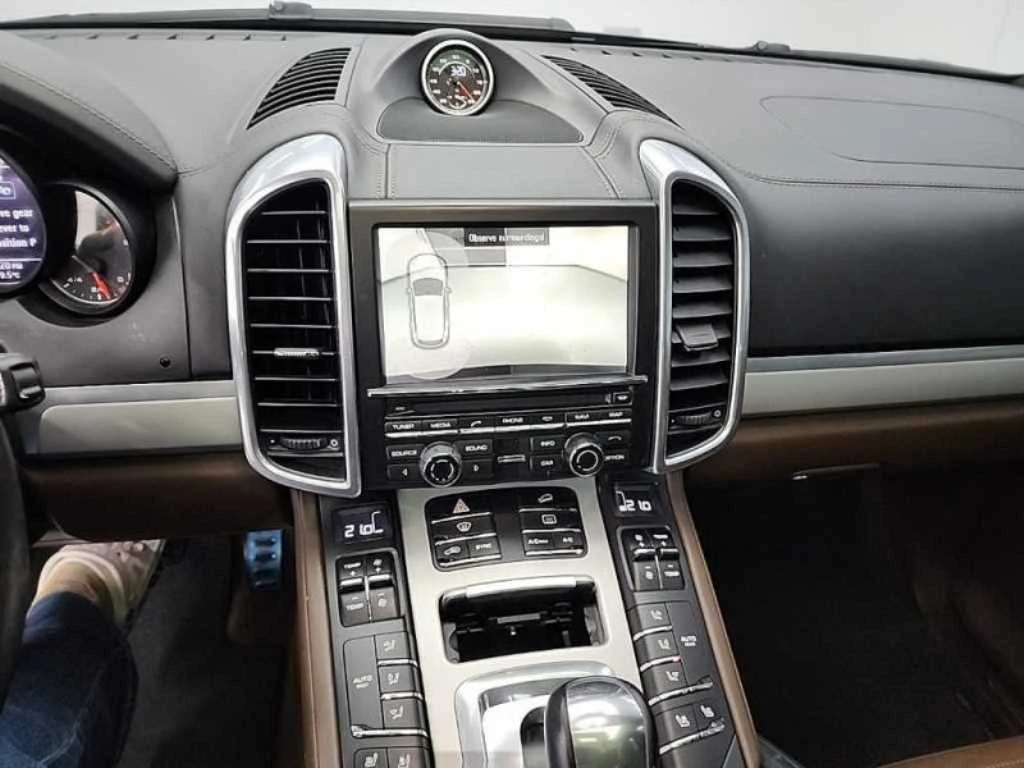 Porsche Cayenne GTS| ПАНО| КАМЕРА| ПОДГРЕВ, снимка 9 - Автомобили и джипове - 54115574