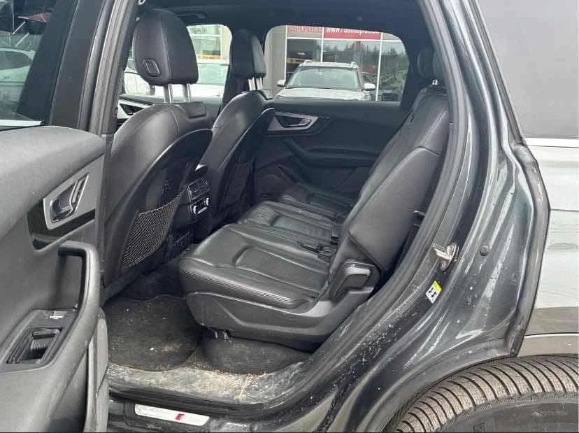 Audi Q7 * 3.0T Progressiv S-line* ОБДУХВАНЕ* PANORAMA* , снимка 16 - Автомобили и джипове - 54825830