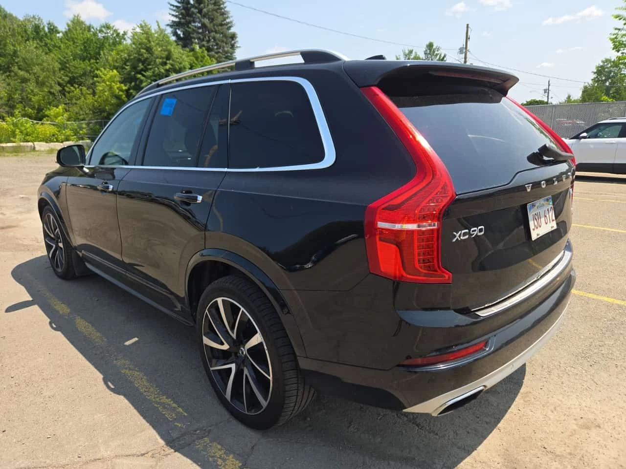 Volvo Xc90 * Momentum * АВТОКРЕДИТ * ГЛАВНО ПРЕДСТАВИТЕЛСТВО, снимка 4 - Автомобили и джипове - 55193882